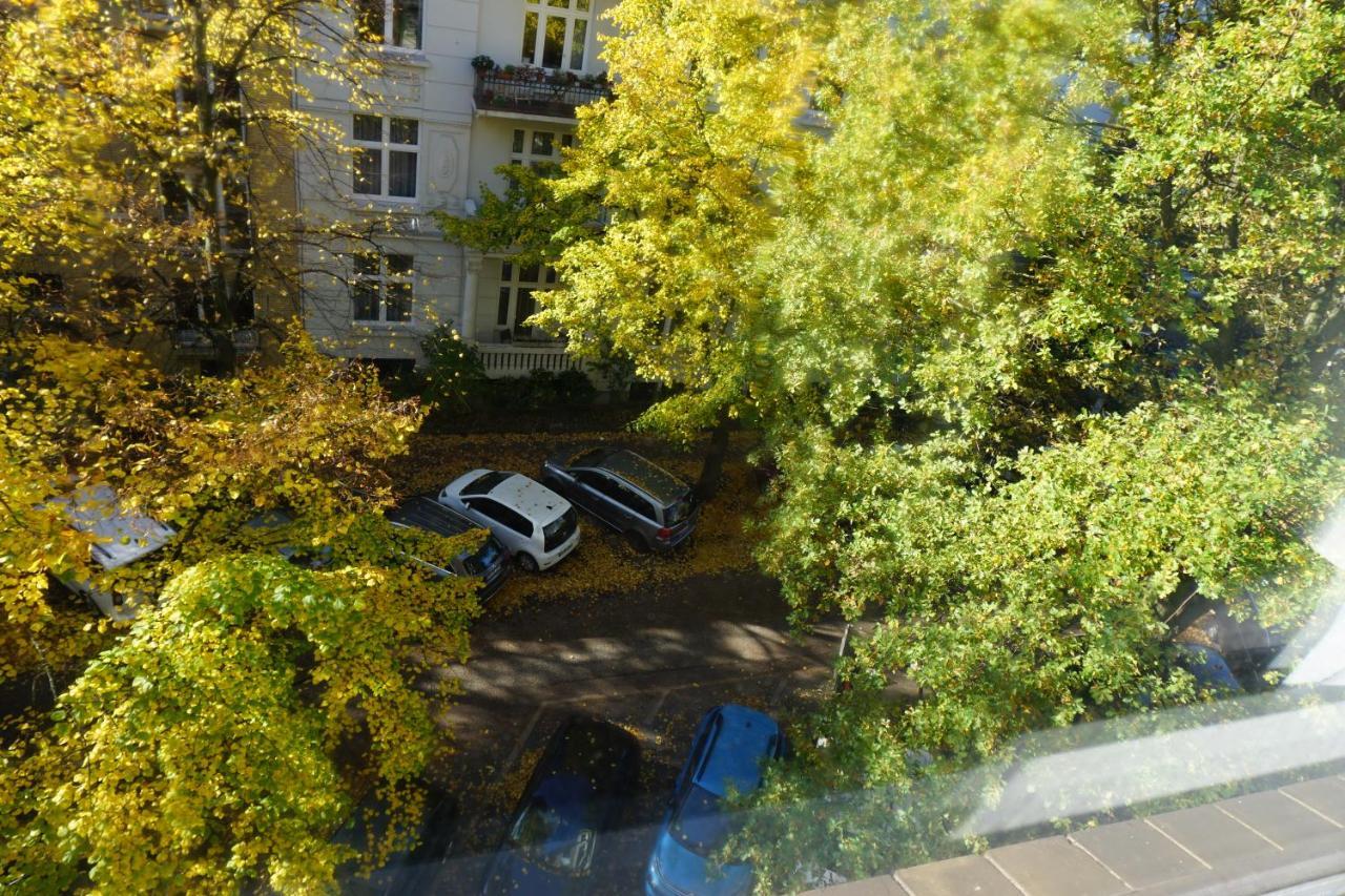 Alster Hamburg - Saniertes Und Mobliertes Apartment Mit Bad Und Kuche Экстерьер фото