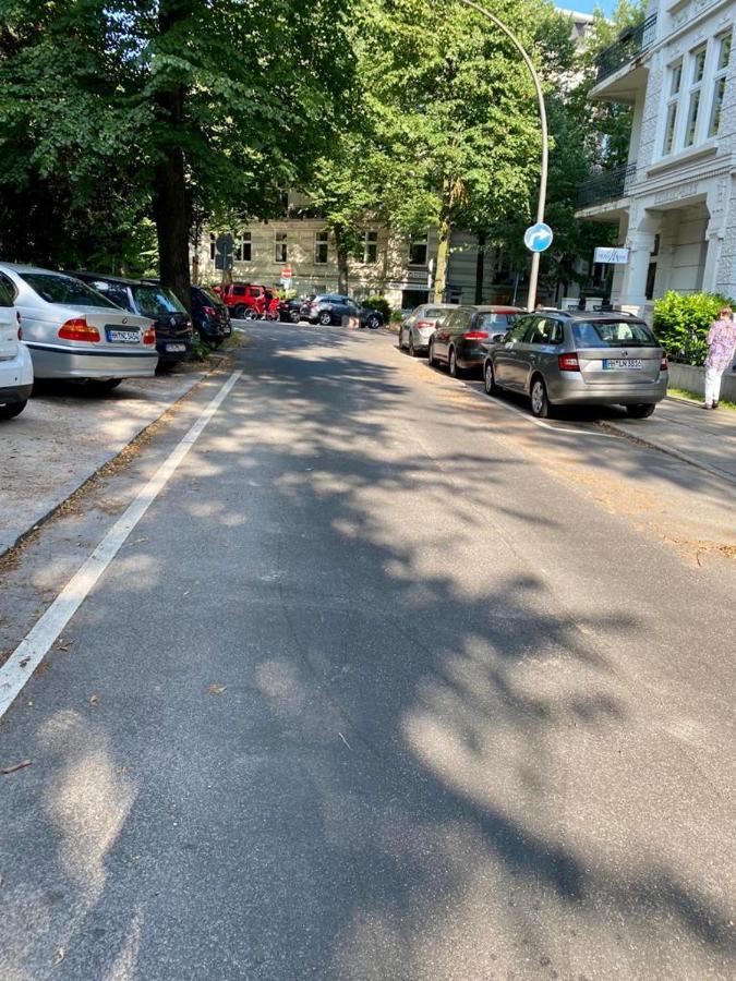 Alster Hamburg - Saniertes Und Mobliertes Apartment Mit Bad Und Kuche Экстерьер фото